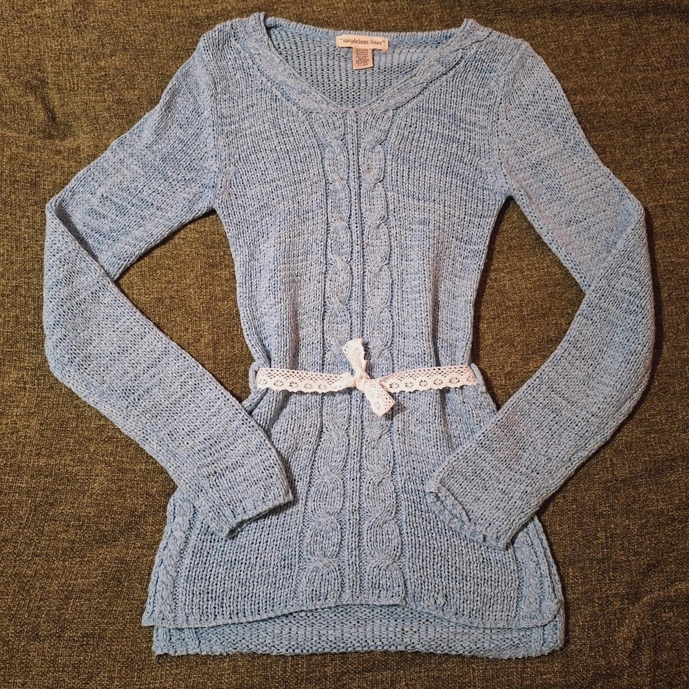 Elegant Blue Knit Dress with Belt